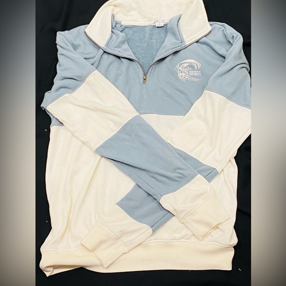 New Tilly’s Quarter zip sweatshirt